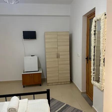 Guest house Lemon Tree Sarande