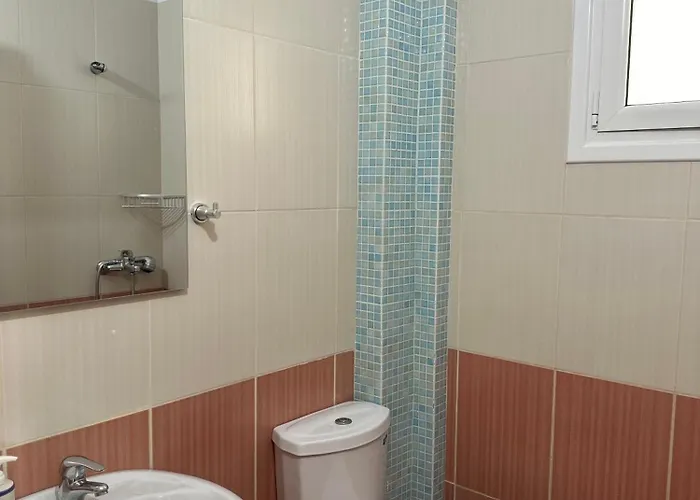 בית הארחה Lemon Tree סרנדה