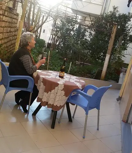 Lemon Tree ساراندا